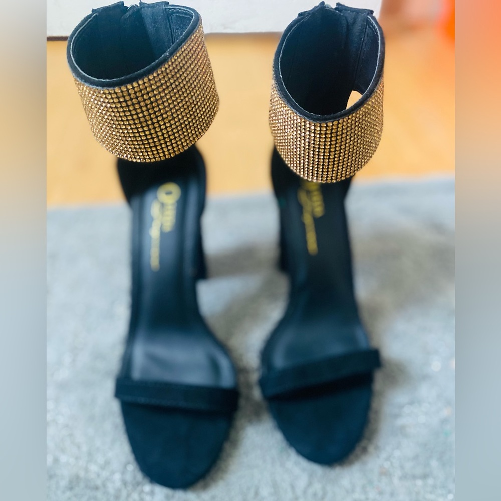 Dress shoes